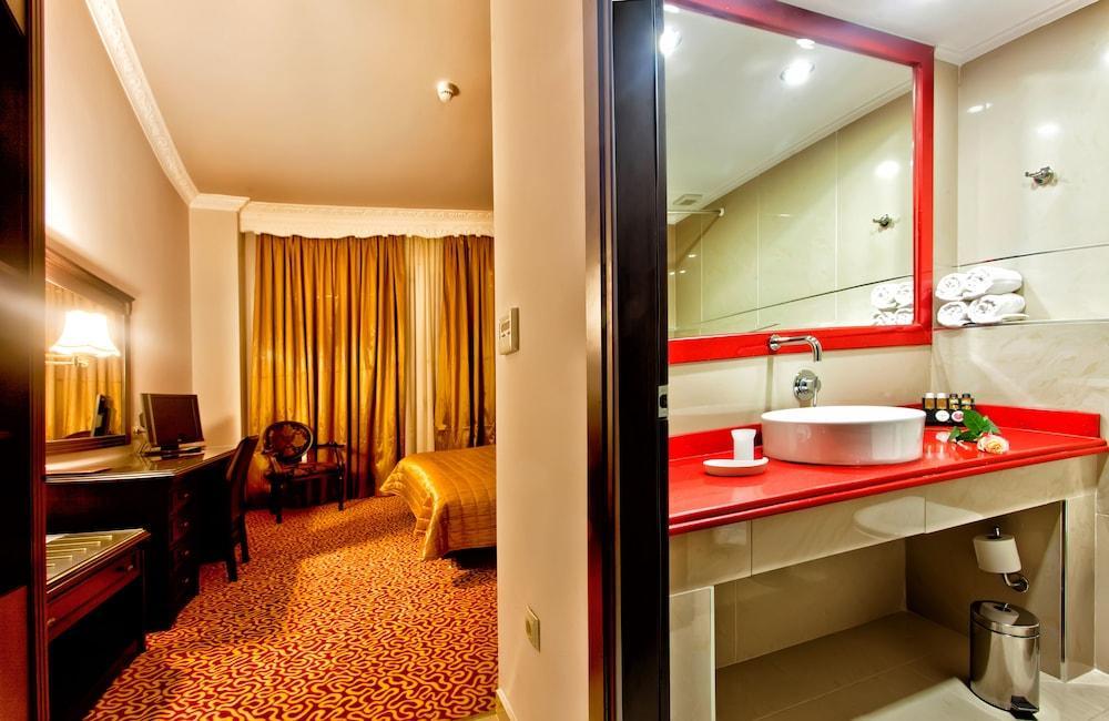 Kouros Hotel ดรามา ภายนอก รูปภาพ