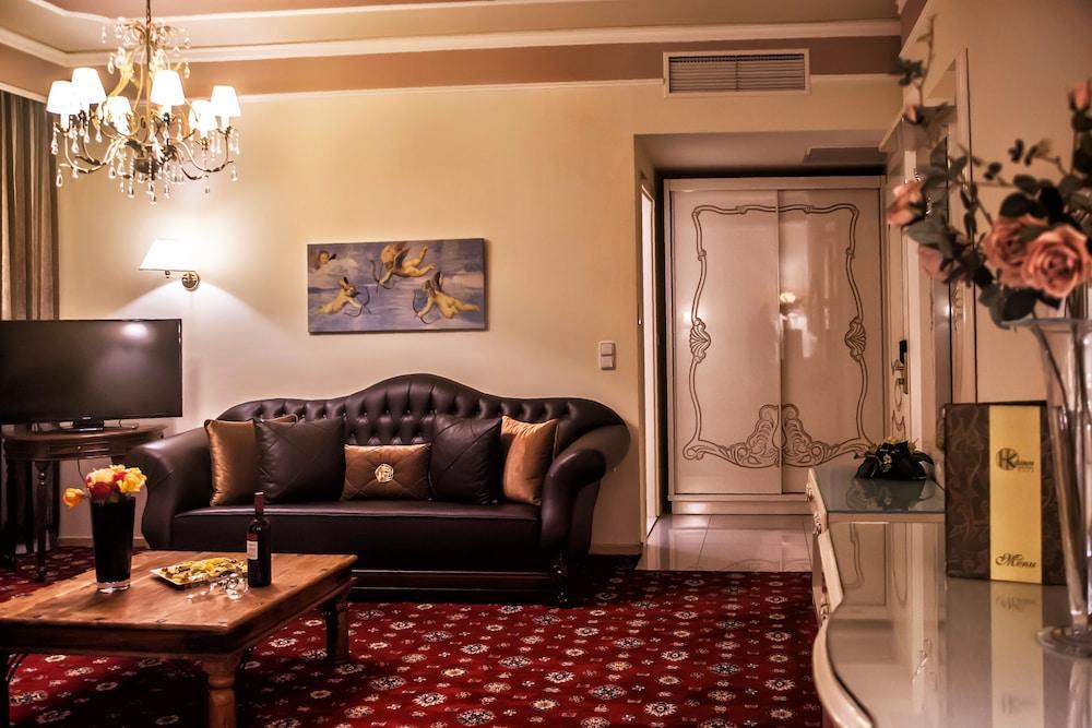 Kouros Hotel ดรามา ภายนอก รูปภาพ